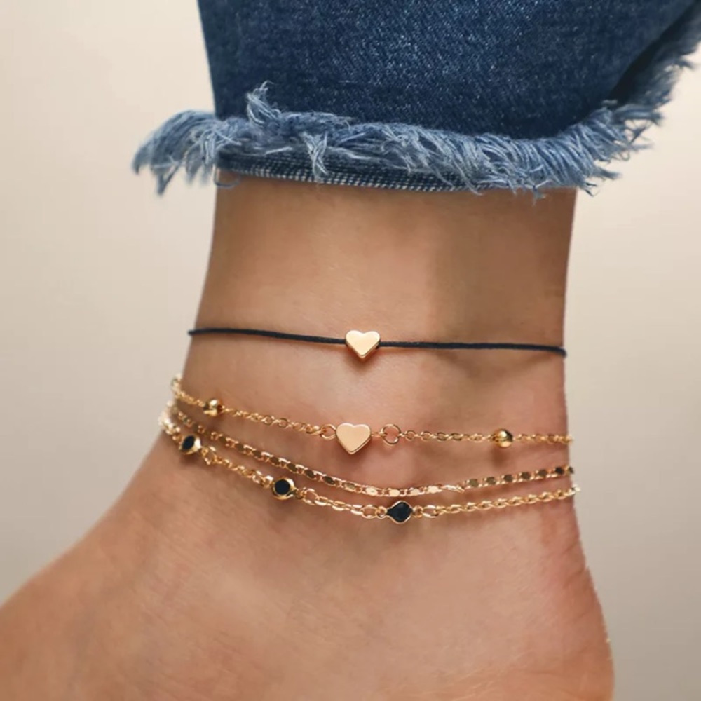 ⚜️𝟯𝟬%𝗢𝗙𝗙 𝗯𝘂𝗻𝗱𝗹𝗲𝘀 𝟯+⚜️ NEW 4 Layered Black Heart Anklets Set - Picture 5 of 12